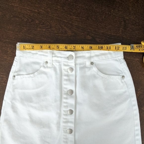 Forever 21  Denim buttoned mini skirt - Picture 7 of 11